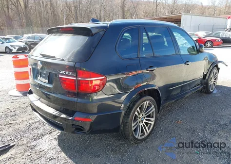 2013 BMW X5 xDrive50I from USA, damaged, VIN 5UXZV8C5XD0C14743